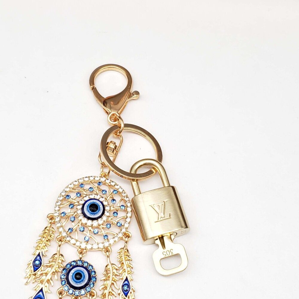 Authentic LV Gold Padlock & Key Set ✨ Luxury Bag Charm w/ Unbranded Keychain - Picture 5 of 7